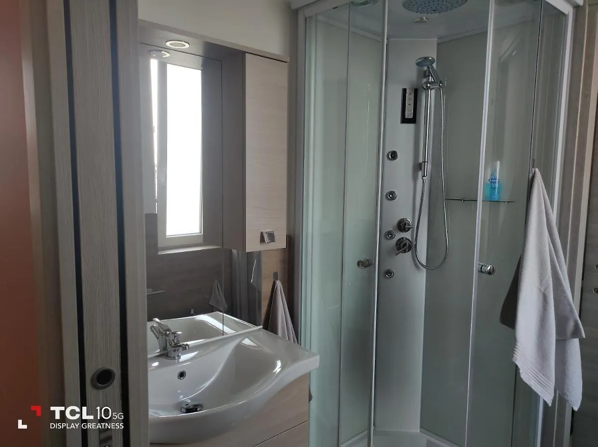 Villa Ara Rossa Canegrate 0*,