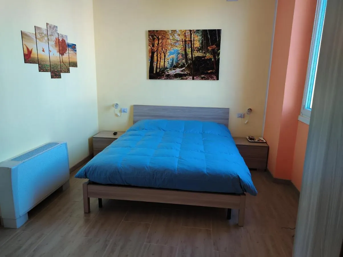 Villa ARA Canegrate 0*,
