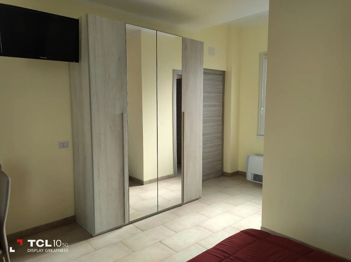 Villa Ara Rossa Canegrate Guest house